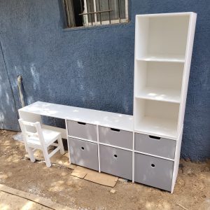 juguetero con escritorio y sillita