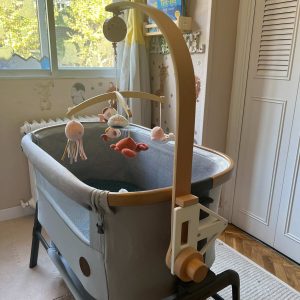 Adaptador de móvil musical para Maxi-cosi Iora.