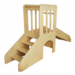 Tobogán con túnel inspiración Pikler